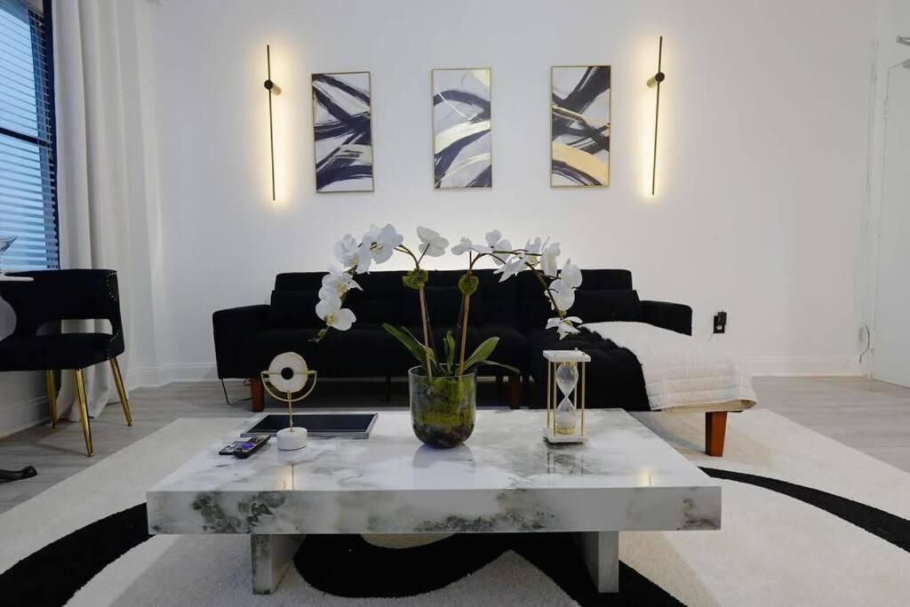 Luxury Skyrise Condo Downtown Jax 잭슨빌 외부 사진